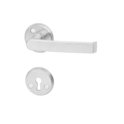 DÖRRHANDTAG A2012 B KROM MED NYCKELSKYLT PP