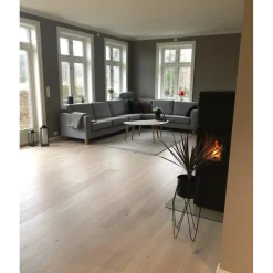 PARKETT 1-STAV ELEGANT EK PEAR BORST VIT MATTLACK 14MM 2,38M2